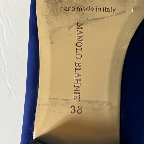 Manolo Blahnik Hangisi  Satin Pointed Toe Flats - Picture 5 of 5